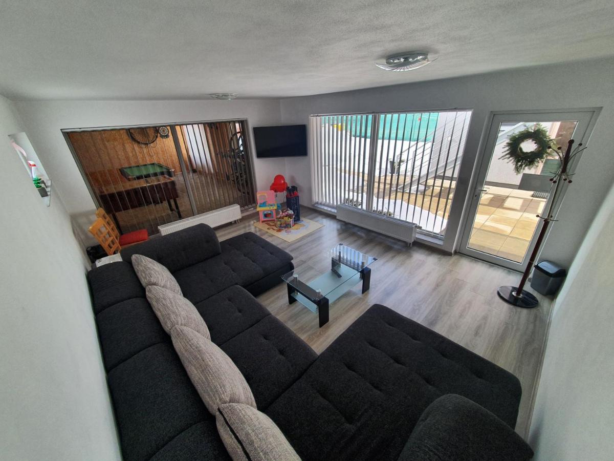 Apartmanovy Dom Stela Bešeňová Dış mekan fotoğraf